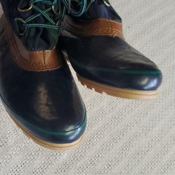 Northwest Terrority Thermolite Sherpa Lined Sz. 9 Duck Boot - Picture 5 of 10